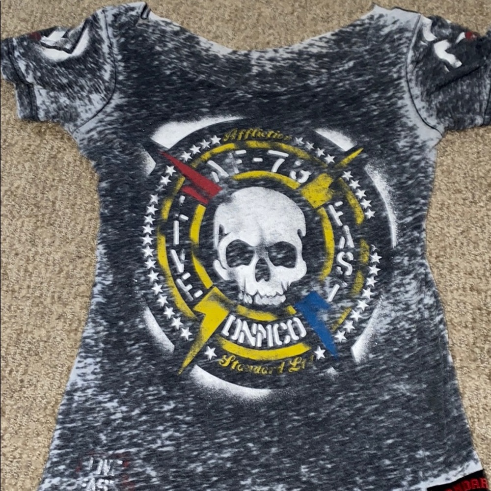 Affliction women’s tee shirt